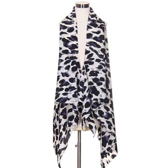 Elegant Essence Leopard Pattern Printing Vest - Picture 1 of 4
